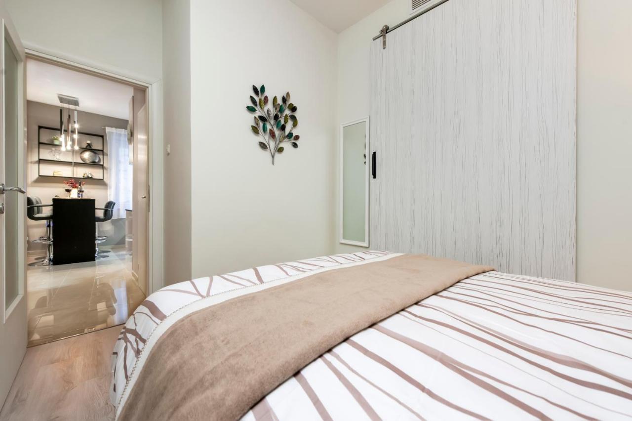 רוביני Bella Campagna - Luxury Two Bedroom Apartment מראה חיצוני תמונה